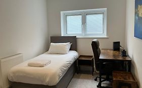 Luxury Air Conditioned 6 Bedroom Hythe Seaside